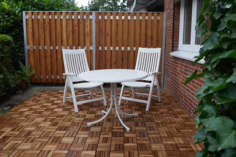 Patio Set Assembly in Overland Park, KS