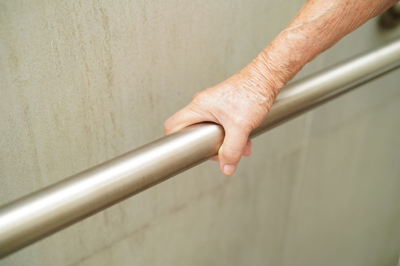 Towel Bar Installation in Kansas City, KS